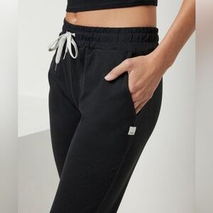 Vuori Performance DreamKnit Joggers Black Heather XXS